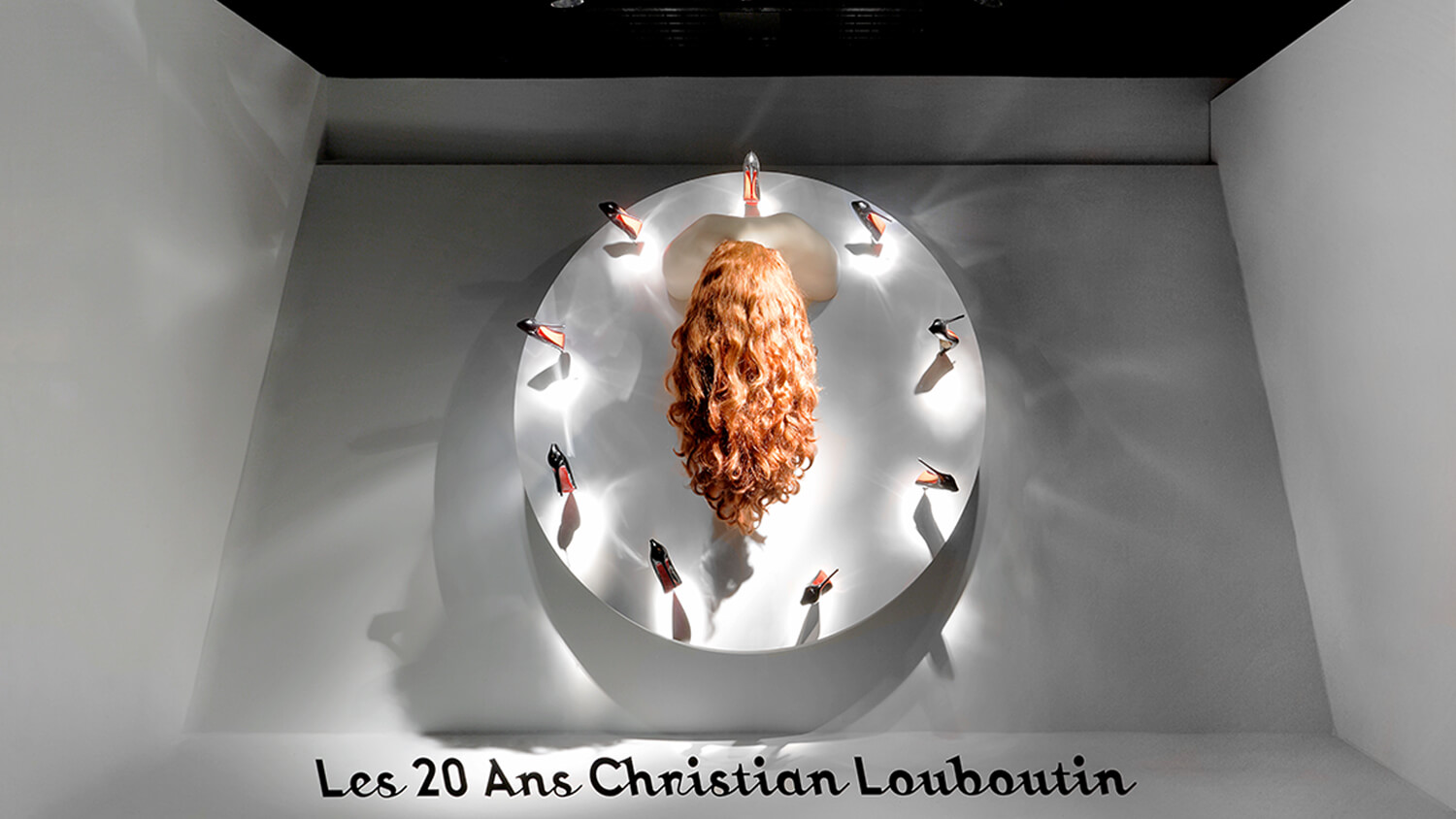 Høj eksponering bur resultat Christian Louboutin - Patten Studio » Interactive art installations